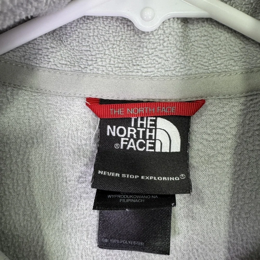 The North Face Sweatshirt Mens Small Gray Fleece 1/4 Zip Pullover Hiking